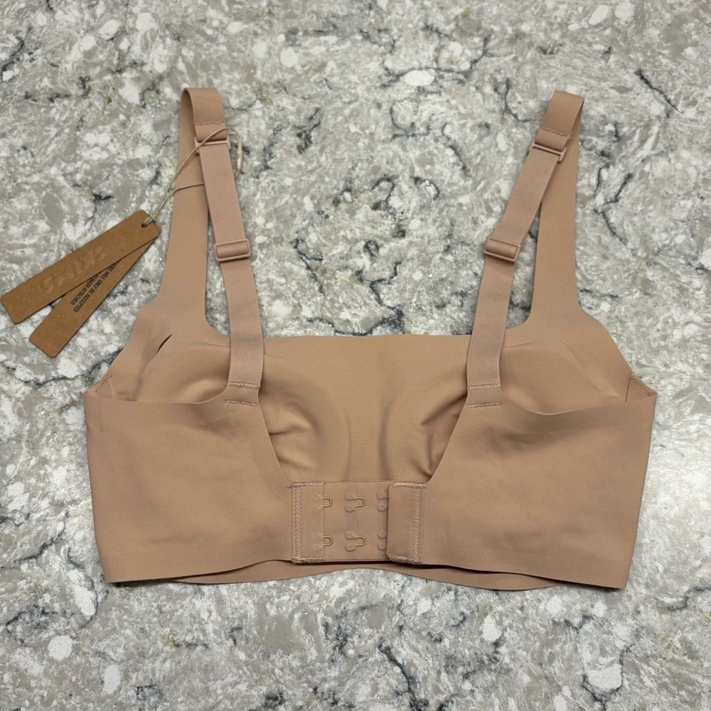 SKIMS Naked Scoop Bralette NWT in Mica - Picture 4 of 6